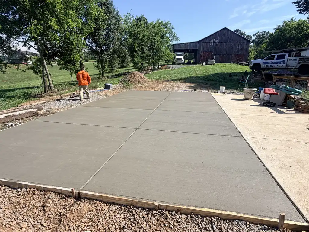 The Sosa Concrete crew at work in Knoxville, Tennessee
