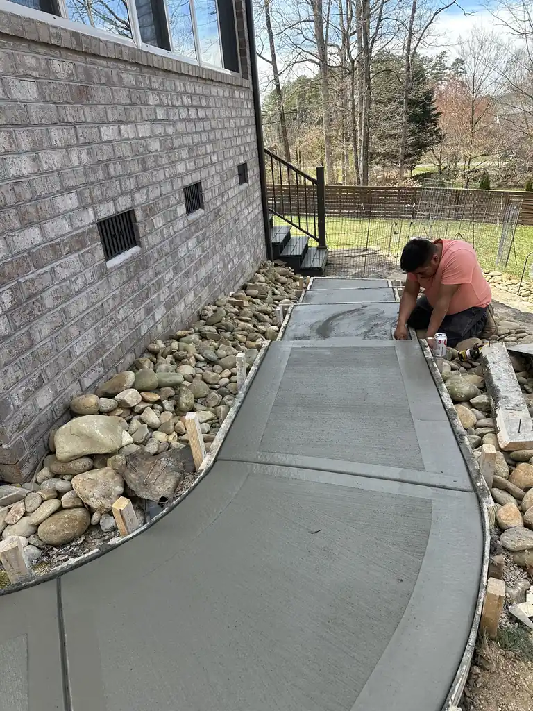 Sidewalks & Walkways project by Sosa Concrete in Knoxville, Tennessee